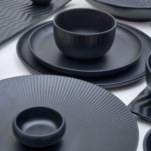 COLECCIÓN AQUA BLACK